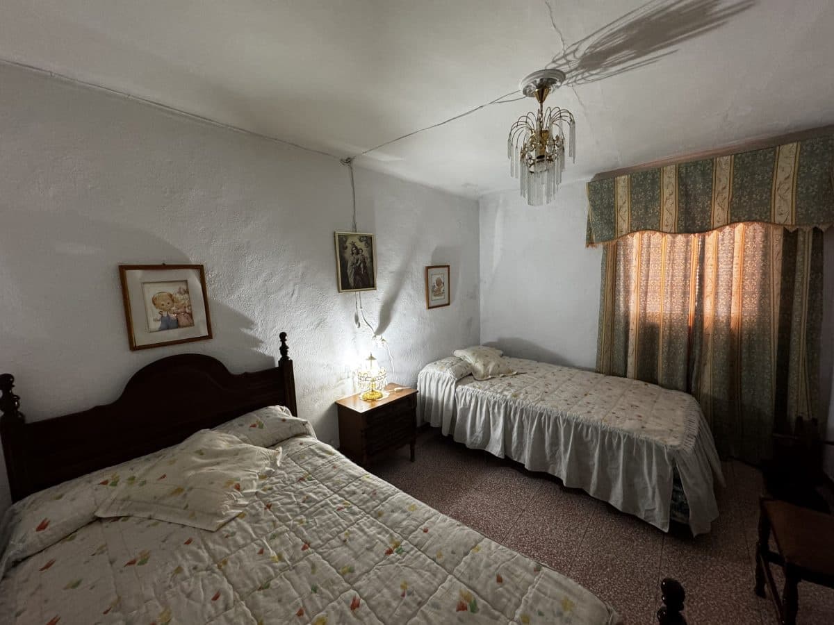 3 soverom Hus til salgs i Olvera - € 58 000 (Ref: 2408839)