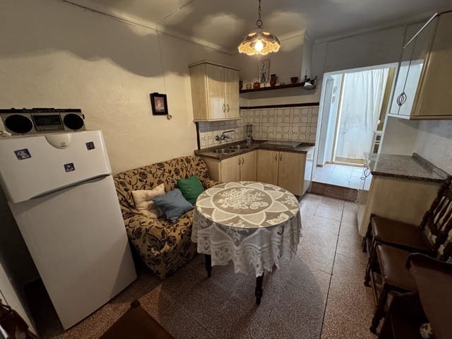 3 bedroom Townhouse for sale in Olvera - € 58,000 (Ref: 2408839)