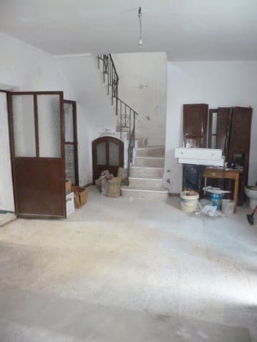 2 soverom Hus til salgs i Pruna - € 39 950 (Ref: 2447939)