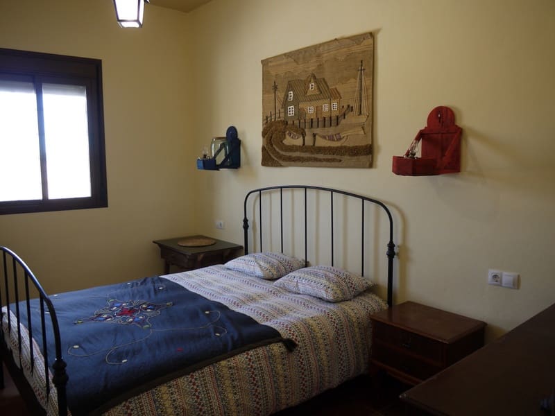 3 soverom Villa til salgs i Pruna med svømmebasseng - € 250 000 (Ref: 2695288)