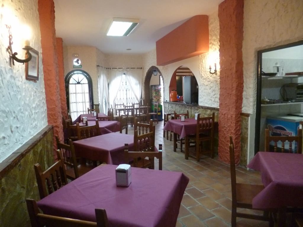 Business for sale in Ronda - € 360,000 (Ref: 2723949)