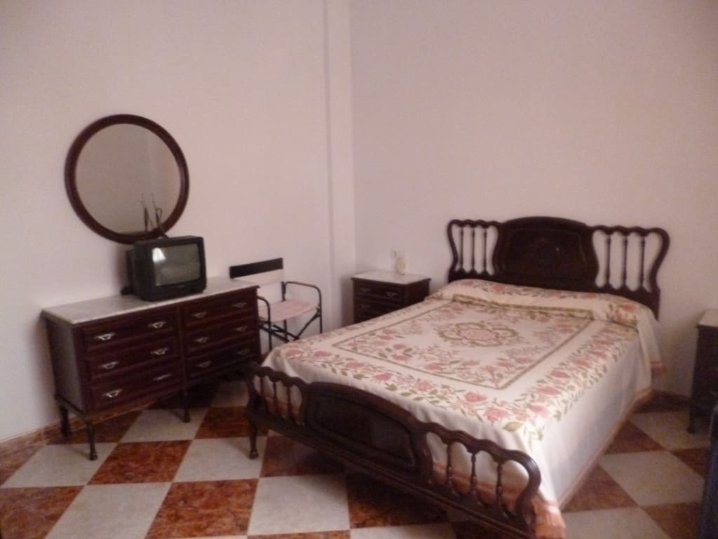 5 bedroom Townhouse for sale in Olvera - € 290,000 (Ref: 2727439)