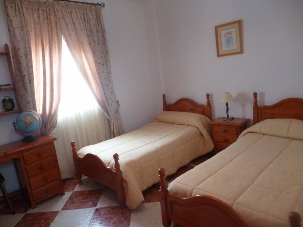 5 bedroom Townhouse for sale in Olvera - € 290,000 (Ref: 2727439)