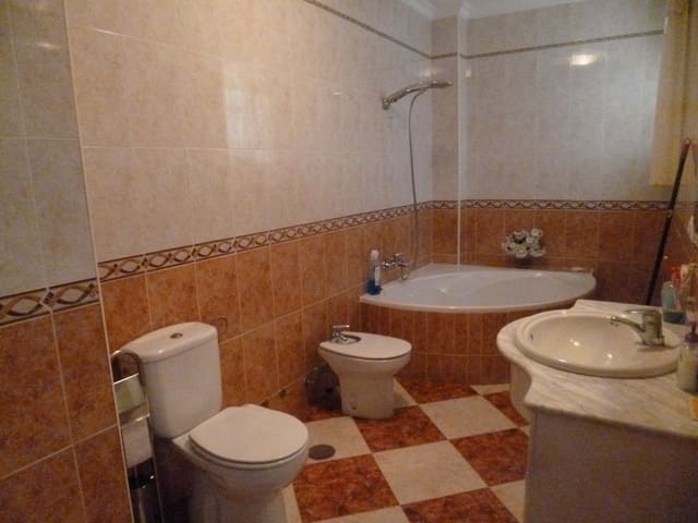 5 slaapkamer Huis te koop in Olvera met garage - € 290.000 (Ref: 2727439)