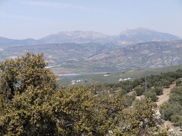 Grunde uden byggetilladelser til salg i Fuente del Conde, Iznájar - € 27.500 (Ref: 3010720)