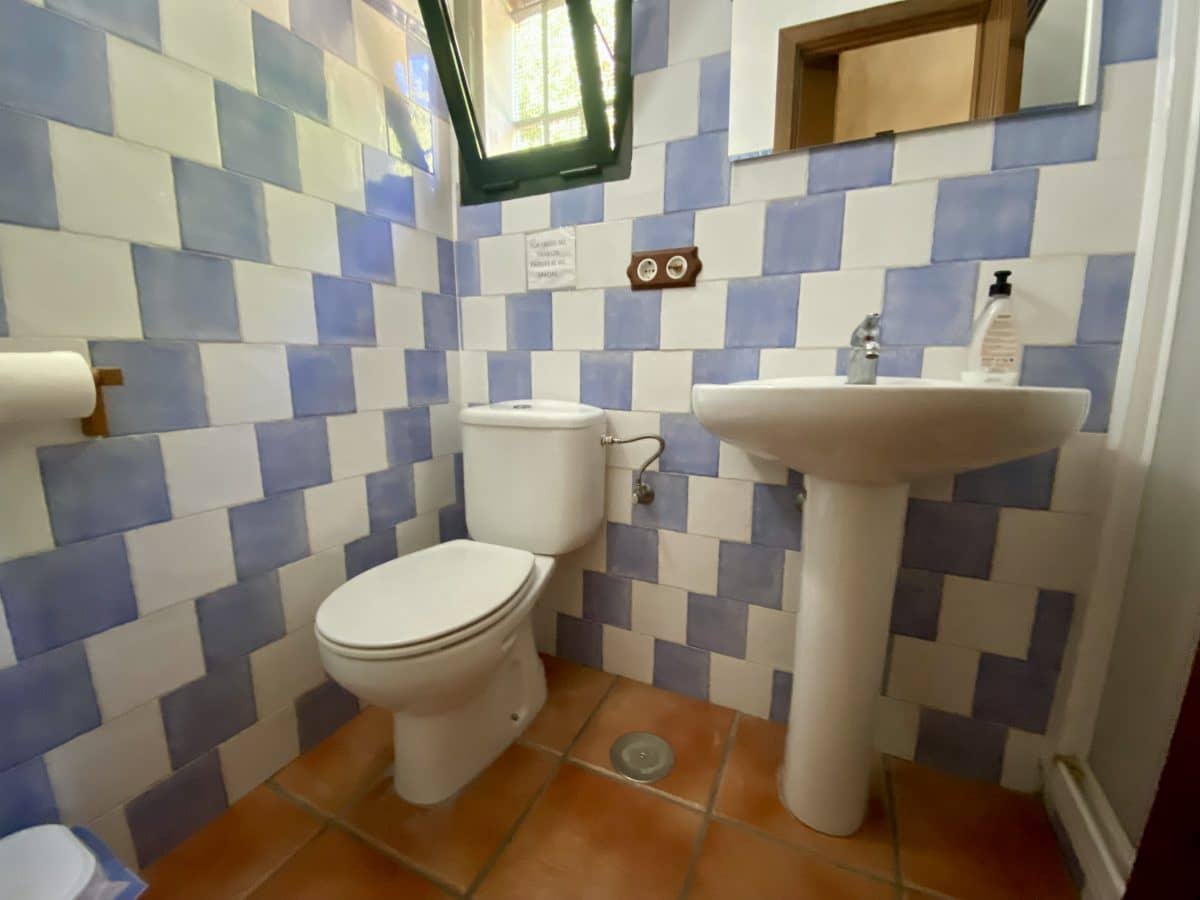 3 quarto Moradia para venda em Zahara de la Sierra com piscina - 470 000 € (Ref: 3211562)