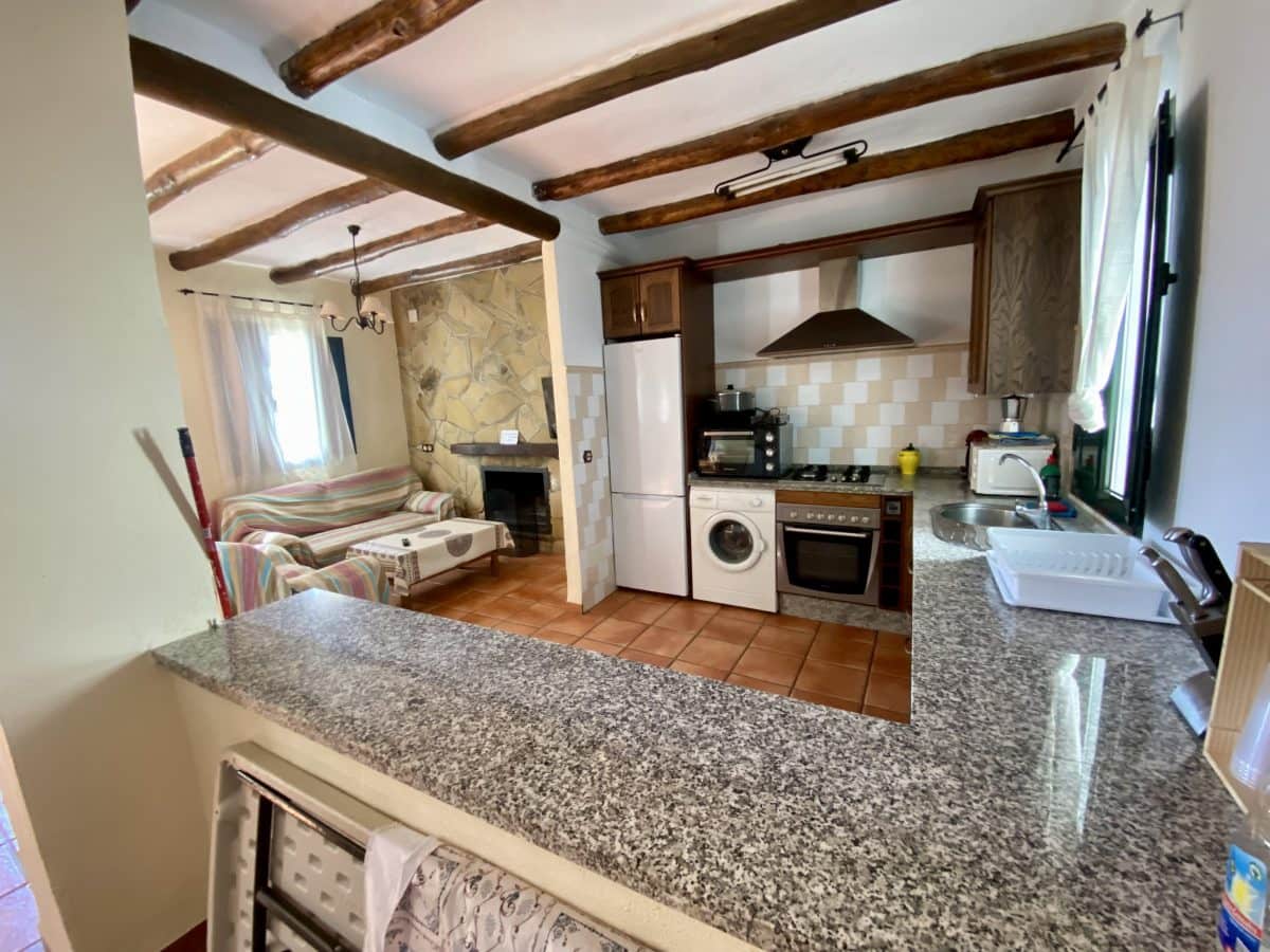 3 quarto Moradia para venda em Zahara de la Sierra com piscina - 470 000 € (Ref: 3211562)