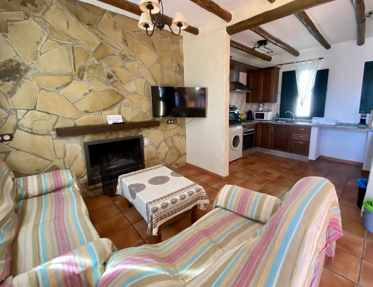 3 quarto Moradia para venda em Zahara de la Sierra com piscina - 470 000 € (Ref: 3211562)