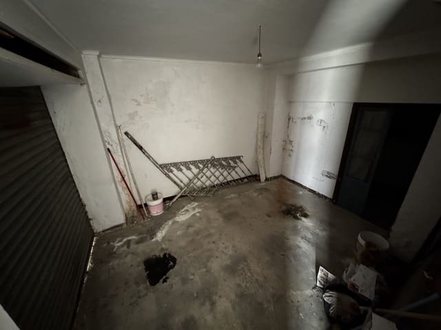 2 bedroom Townhouse for sale in Olvera - € 57,000 (Ref: 3332929)