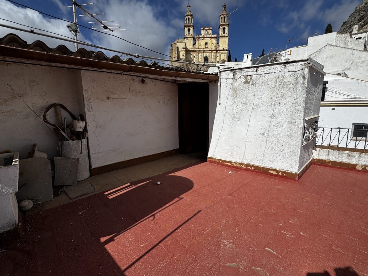 2 soverom Hus til salgs i Olvera - € 57 000 (Ref: 3332929)