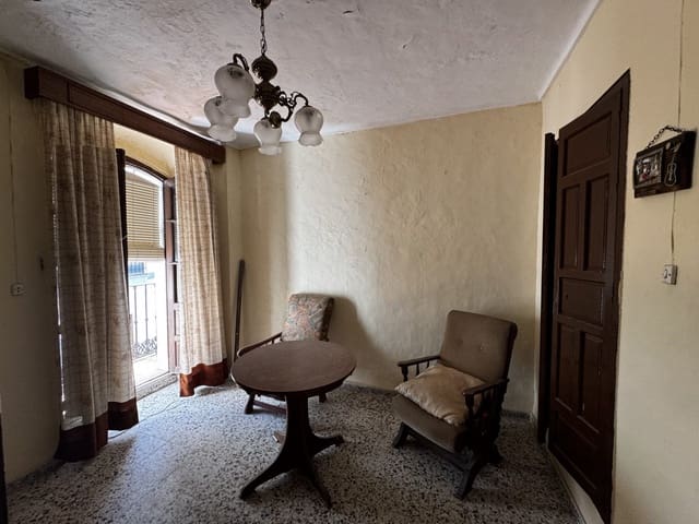 2 bedroom Townhouse for sale in Olvera - € 57,000 (Ref: 3332929)