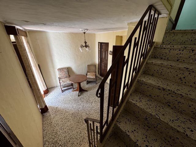2 bedroom Townhouse for sale in Olvera - € 57,000 (Ref: 3332929)