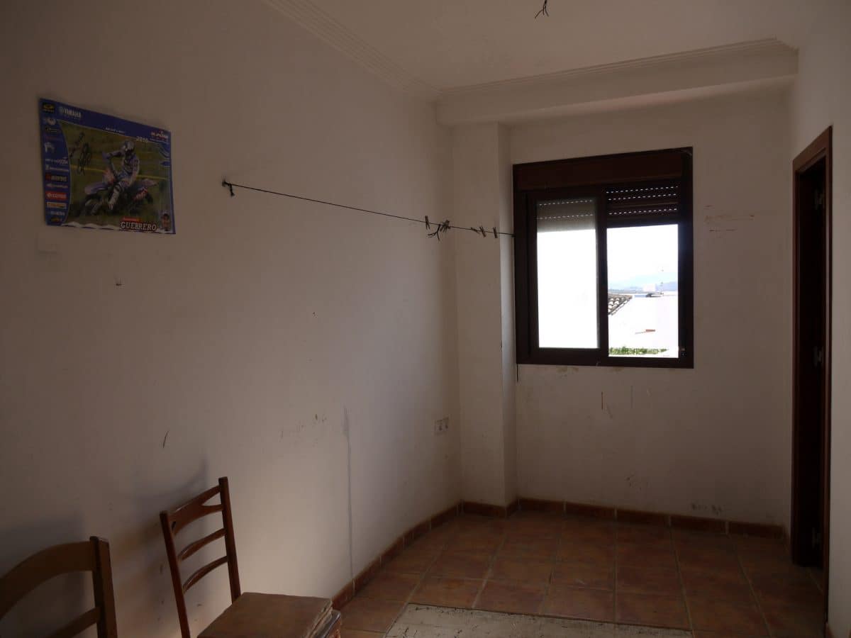 2 quarto Casa em Banda para venda em Olvera - 59 000 € (Ref: 3332938)