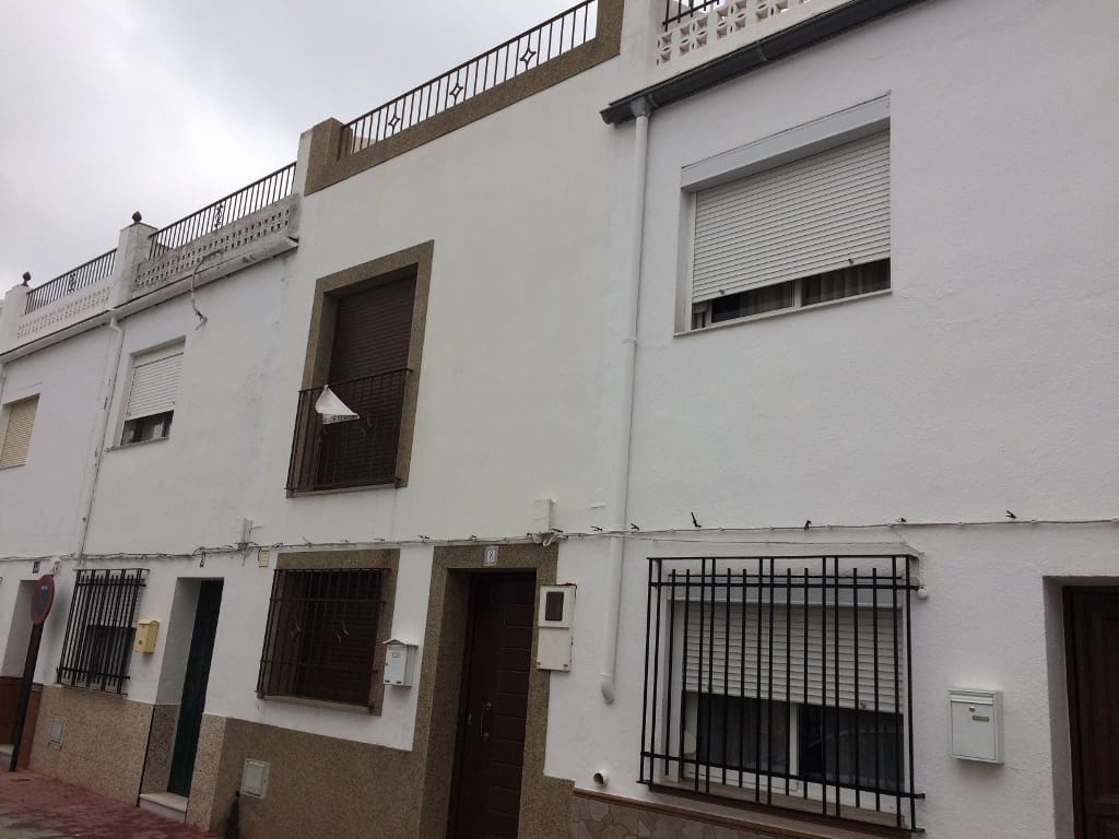 3 bedroom Townhouse for sale in Olvera - € 120,000 (Ref: 3464274)