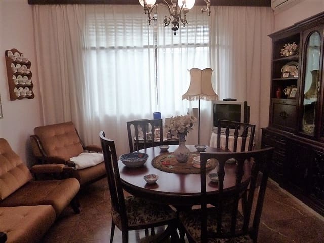 4 soverom Hus til salgs i Olvera - € 110 000 (Ref: 3909618)