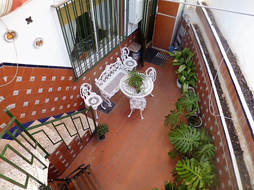 4 soverom Hus til salgs i Olvera - € 110 000 (Ref: 3909618)