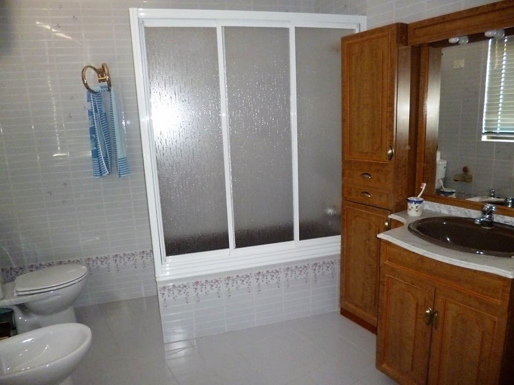 4 soverom Hus til salgs i Olvera - € 110 000 (Ref: 3909618)