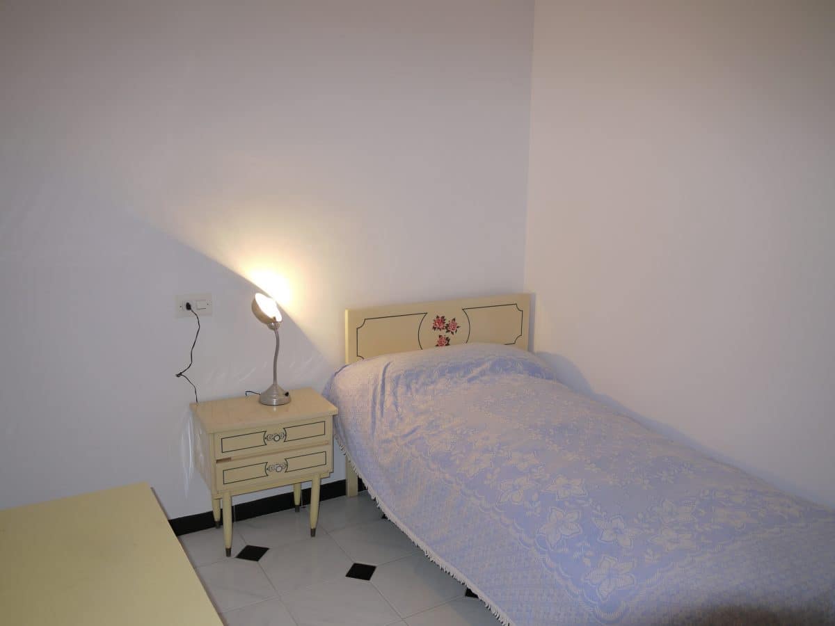 6 sypialnia Dom na sprzedaż w Olvera - 180 000 € (Ref: 4411838)