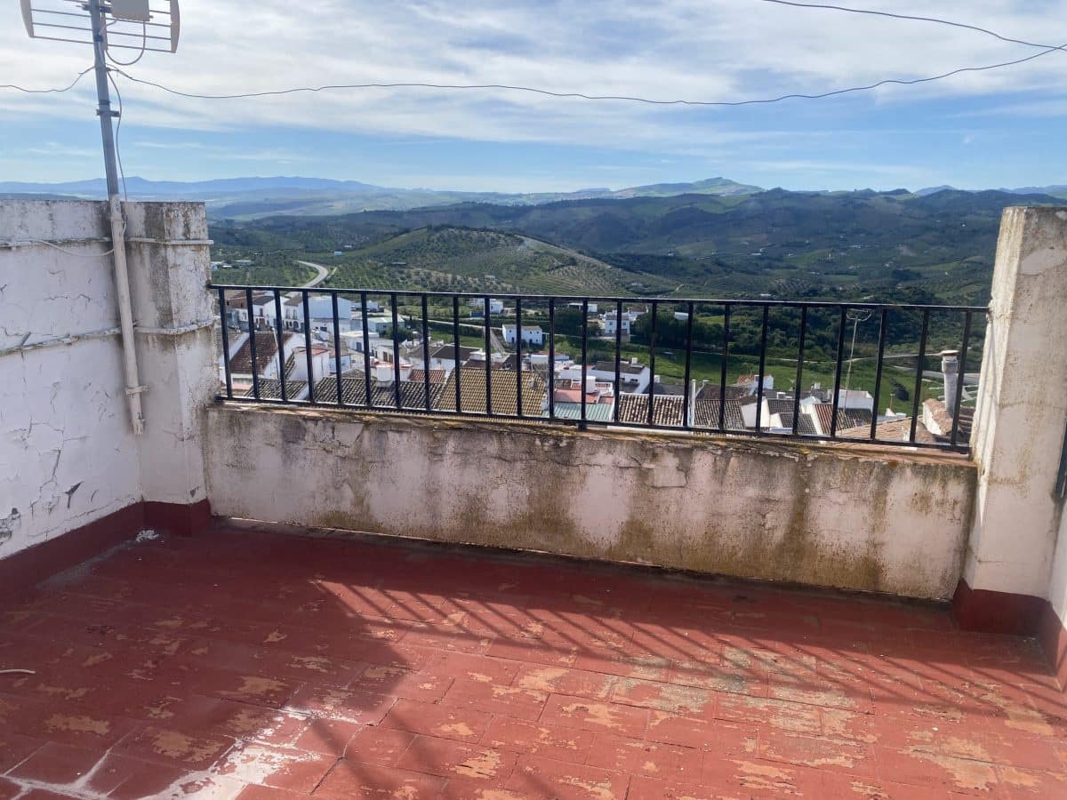 3 bedroom Townhouse for sale in Olvera - € 56,500 (Ref: 4777166)