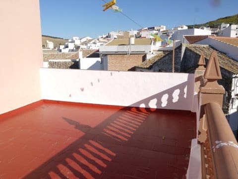 5 soveværelse Byhus til salg i Pruna - € 150.000 (Ref: 4913677)