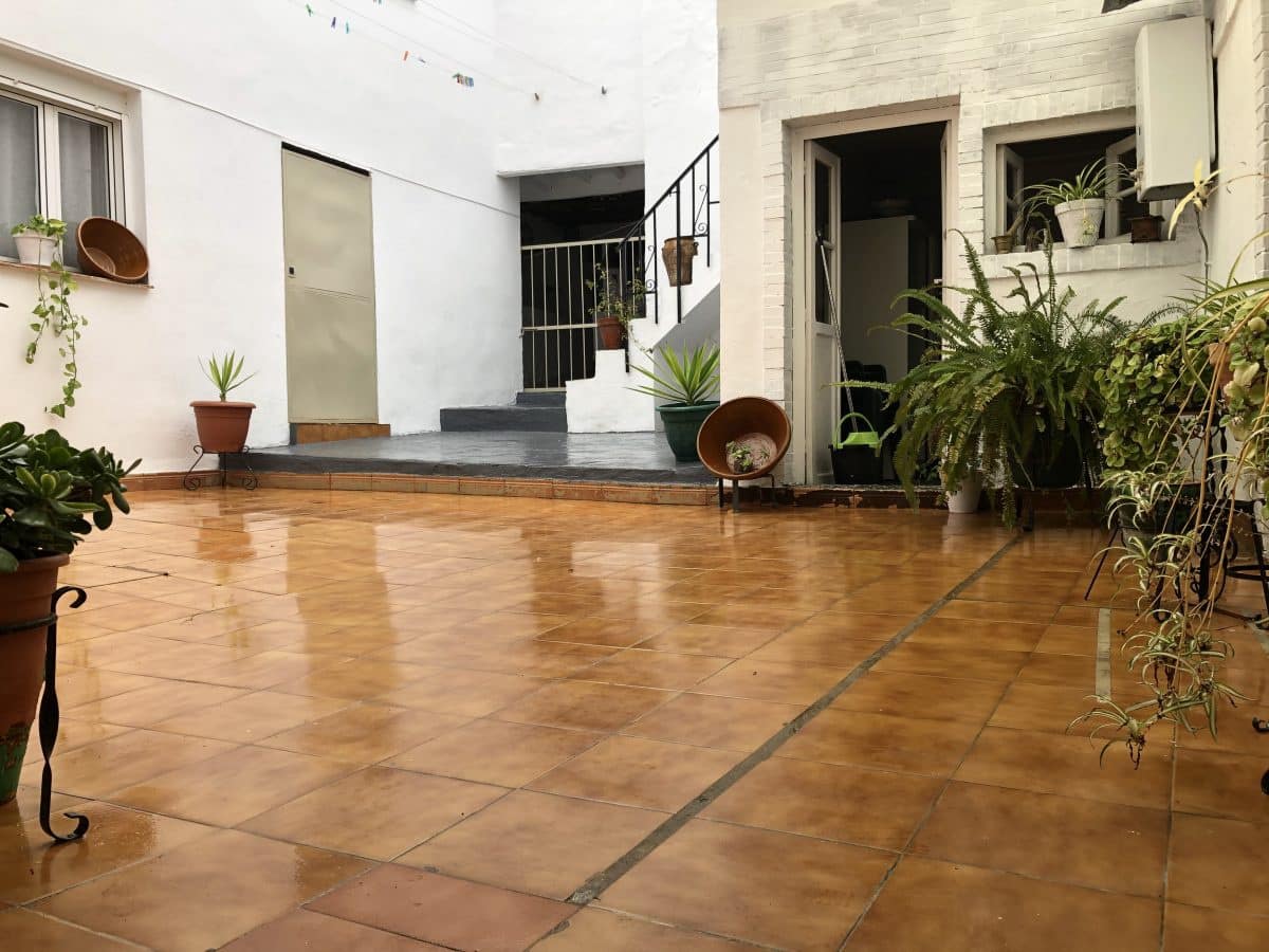 6 bedroom Townhouse for sale in Pruna with pool - € 180,000 (Ref: 5016780)