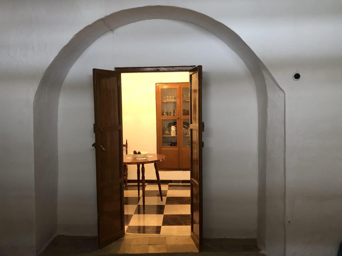 6 bedroom Townhouse for sale in Pruna with pool - € 180,000 (Ref: 5016780)