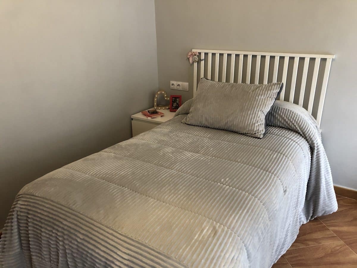 6 bedroom Townhouse for sale in Pruna with pool - € 180,000 (Ref: 5016780)