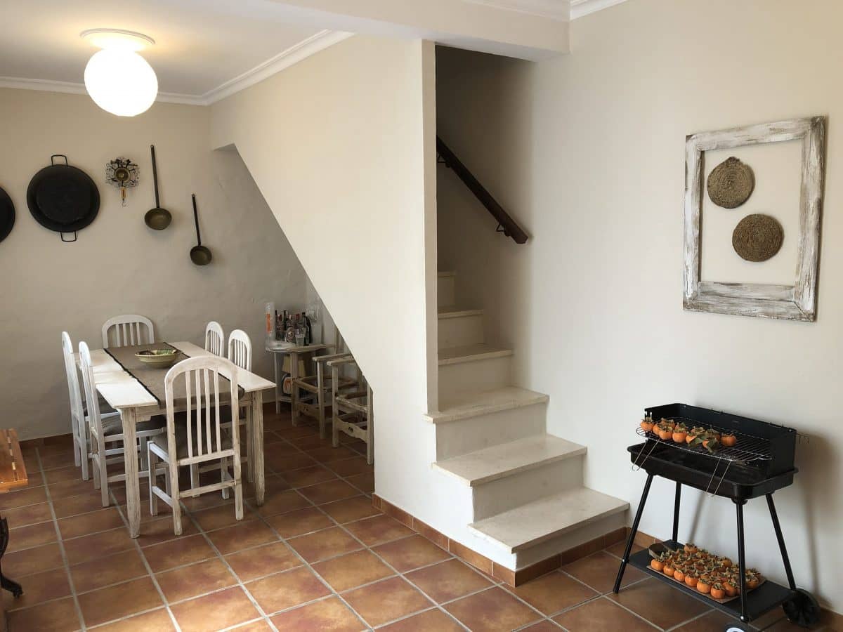 6 bedroom Townhouse for sale in Pruna with pool - € 180,000 (Ref: 5016780)