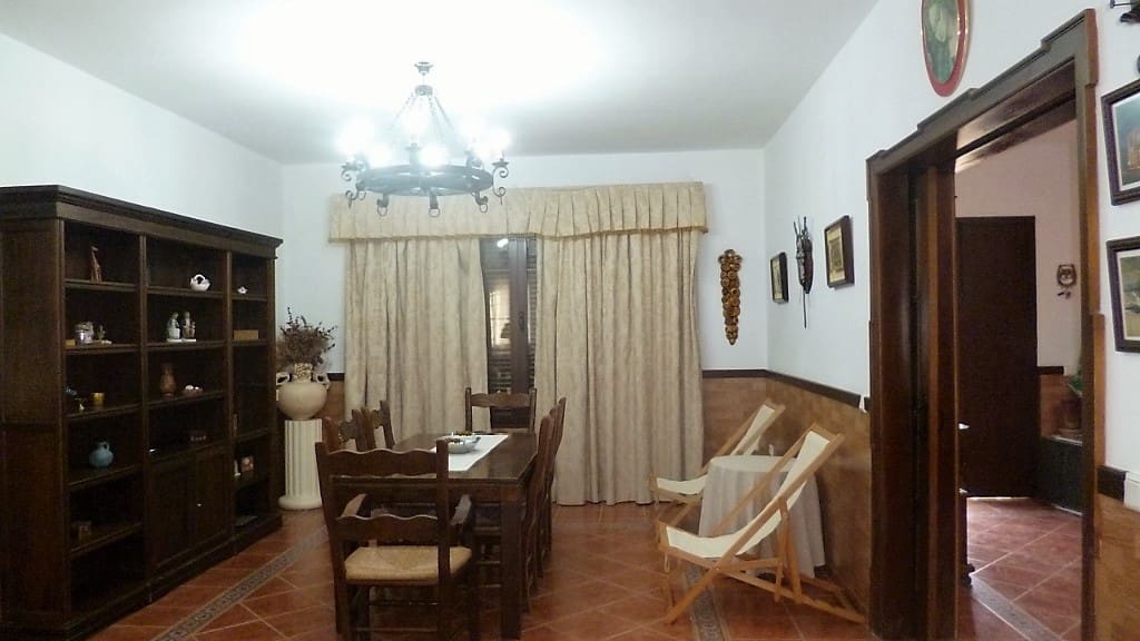 7 soverom Villa til salgs i Setenil de las Bodegas med svømmebasseng - € 690 000 (Ref: 5130538)