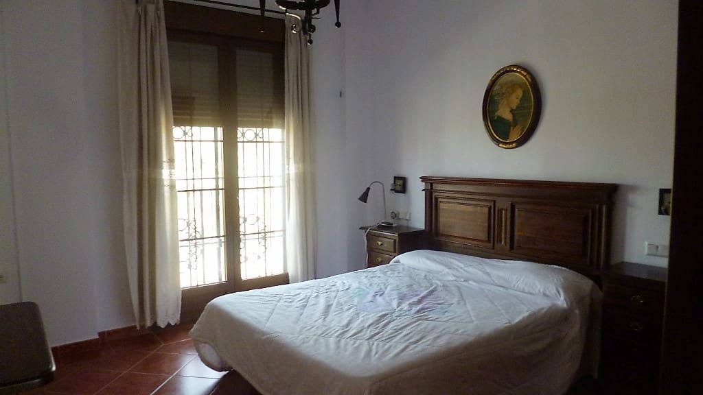 7 soverom Villa til salgs i Setenil de las Bodegas med svømmebasseng - € 690 000 (Ref: 5130538)