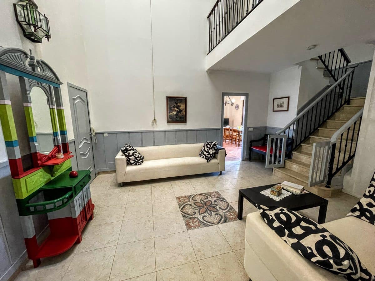 6 soveværelse Finca/Landehus til salg i Olvera med swimmingpool - € 450.000 (Ref: 5130539)