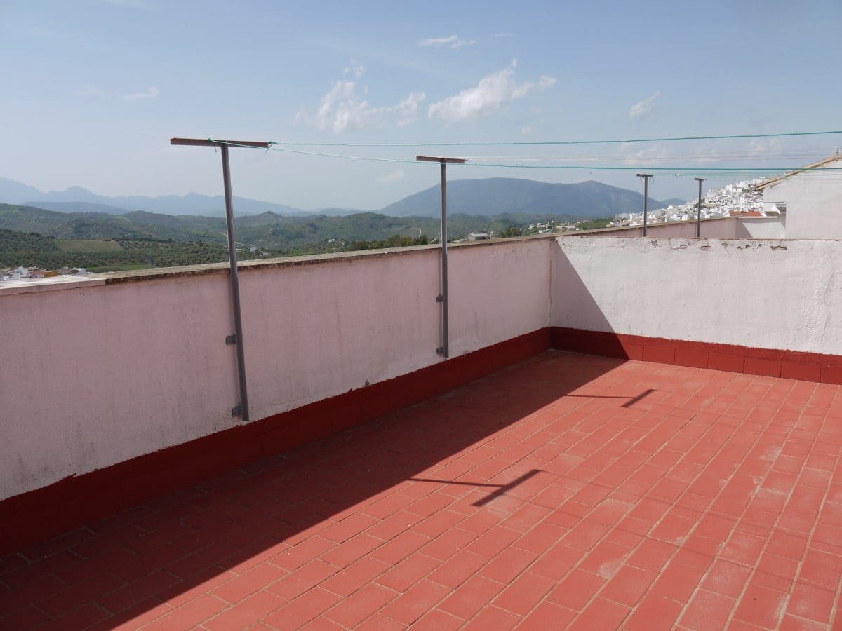 3 soveværelse Lejlighed til salg i Olvera med swimmingpool - € 159.000 (Ref: 5151146)