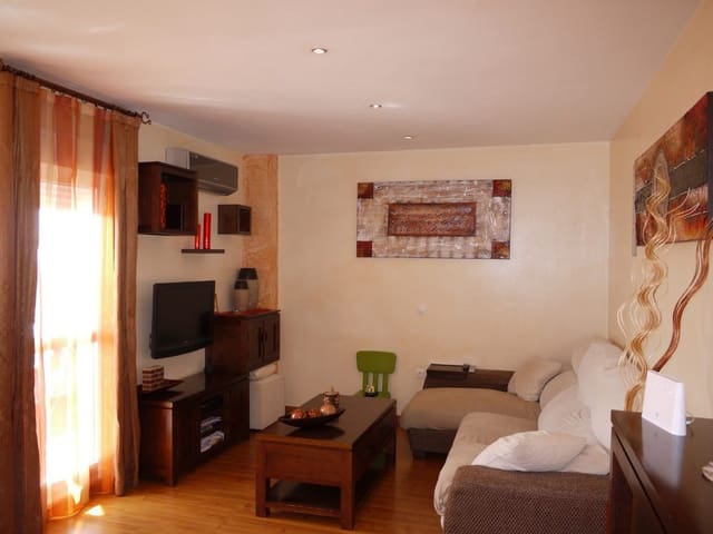 3 slaapkamer Appartement te koop in Olvera met zwembad - € 159.000 (Ref: 5151146)