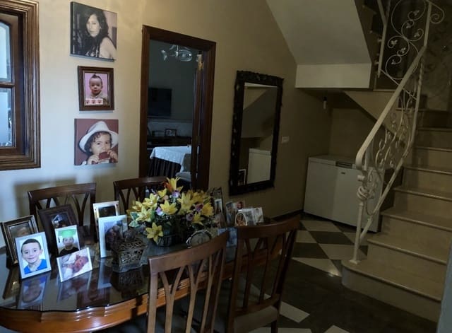 4 soverom Hus til salgs i Olvera - € 120 000 (Ref: 5851698)