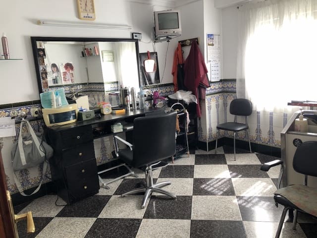 4 makuuhuone Omakotitalo myytävänä paikassa Olvera - 110 000 € (Ref: 5963134)