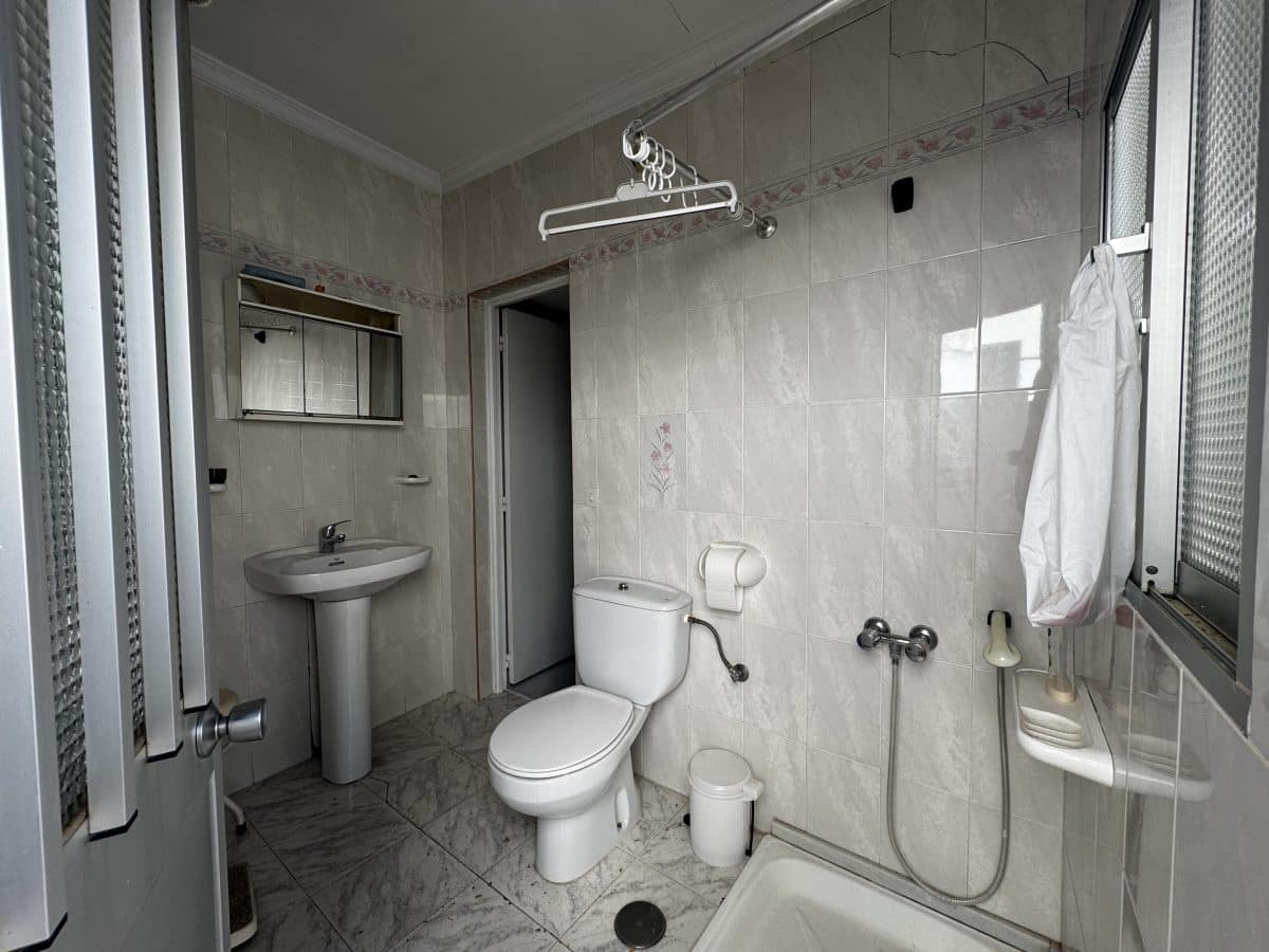 4 slaapkamer Huis te koop in Olvera - € 56.950 (Ref: 6077106)