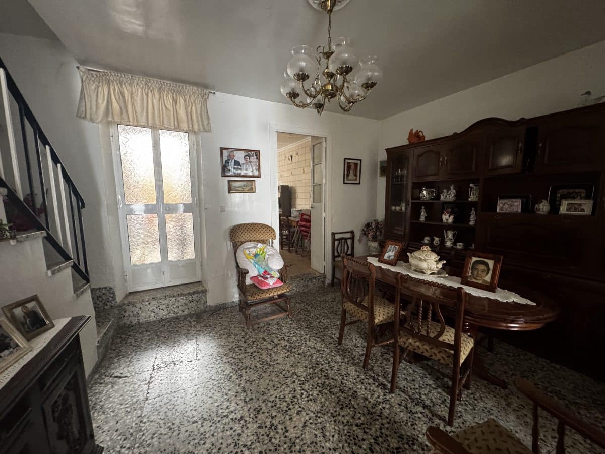 4 slaapkamer Huis te koop in Olvera - € 56.950 (Ref: 6077106)