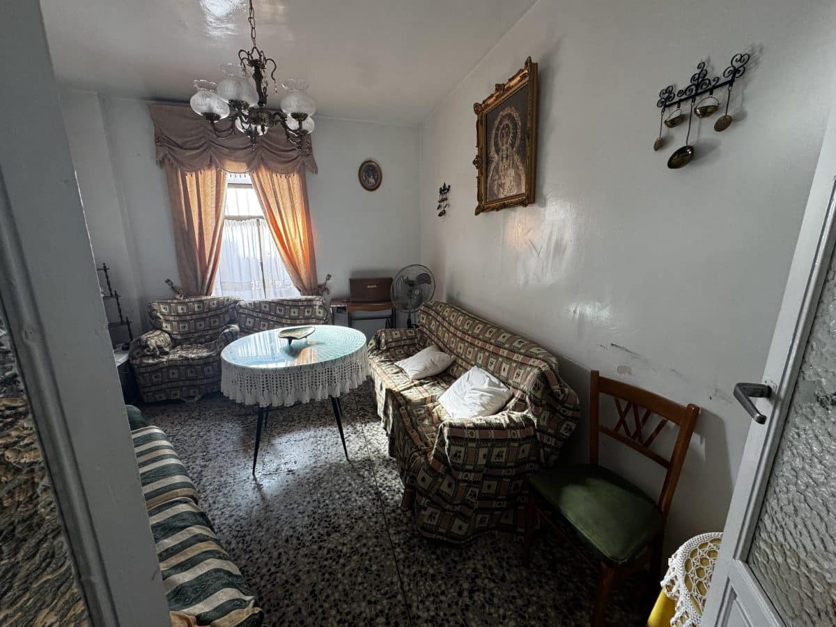 4 slaapkamer Huis te koop in Olvera - € 56.950 (Ref: 6077106)