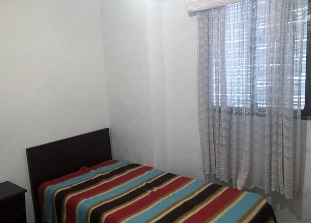 4 quarto Casa em Banda para venda em Olvera - 65 000 € (Ref: 6228895)