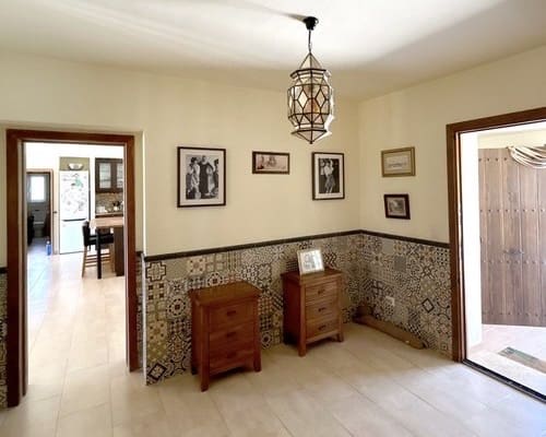 6 sypialnia Finka/Dom wiejski na sprzedaż w Montoro z basenem garażem - 295 000 € (Ref: 6230732)