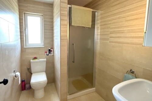 6 sypialnia Finka/Dom wiejski na sprzedaż w Montoro z basenem garażem - 295 000 € (Ref: 6230732)