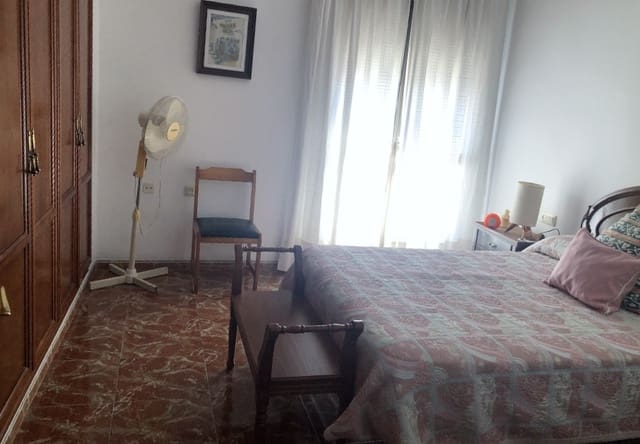 3 soverom Hus til salgs i Olvera - € 125 000 (Ref: 7015663)