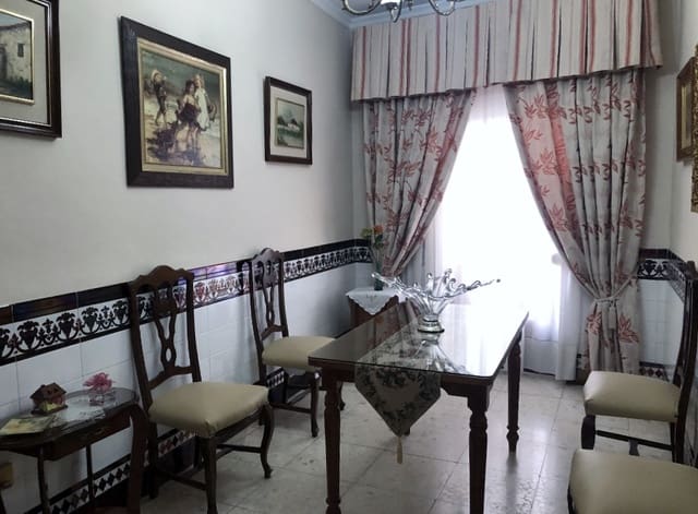 3 sypialnia Dom na sprzedaż w Olvera - 90 000 € (Ref: 7186501)