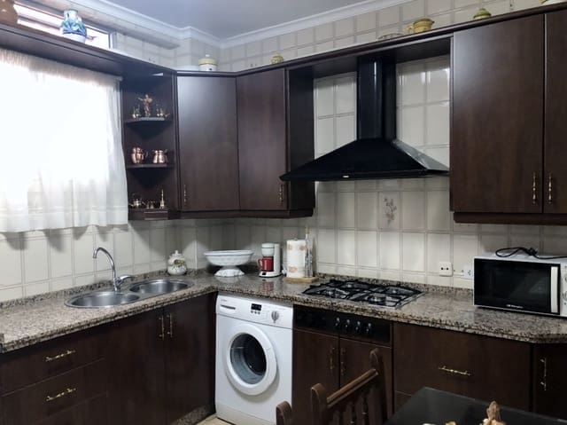 3 sypialnia Dom na sprzedaż w Olvera - 90 000 € (Ref: 7186501)