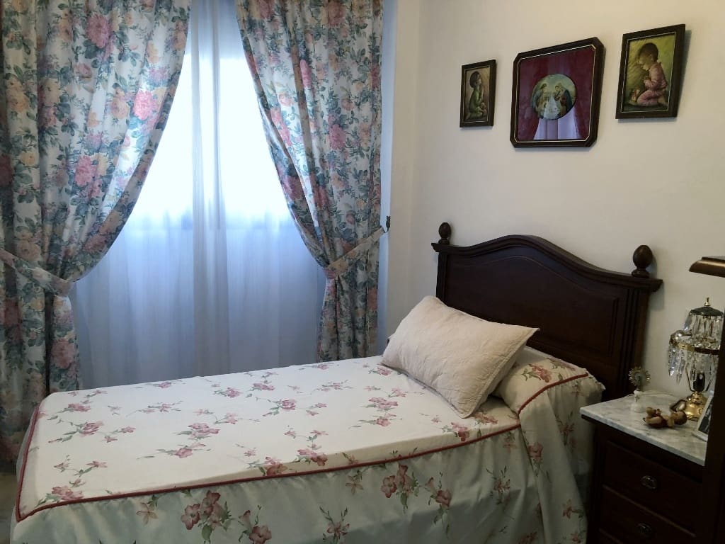 3 soveværelse Byhus til salg i Olvera - € 90.000 (Ref: 7186501)