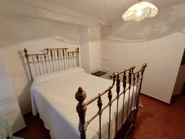 3 bedroom Townhouse for sale in Olvera - € 110,000 (Ref: 7444398)