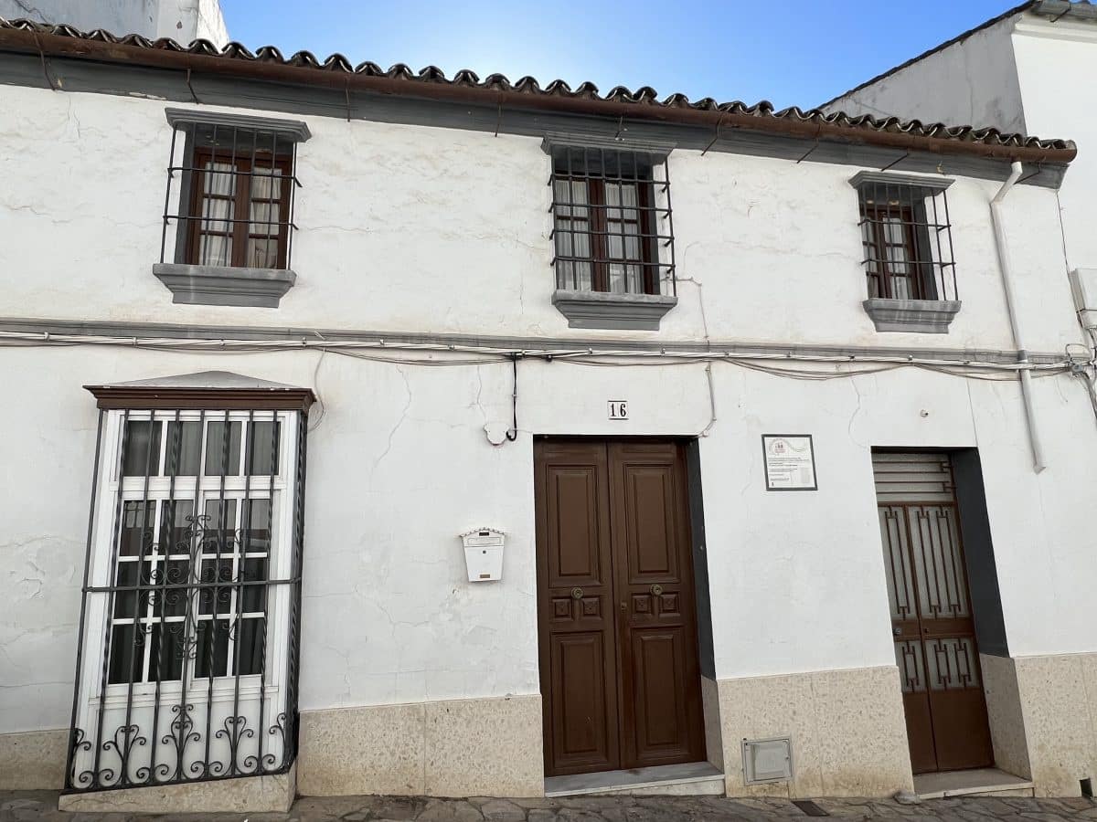 6 soveværelse Byhus til salg i Olvera - € 79.000 (Ref: 7444399)