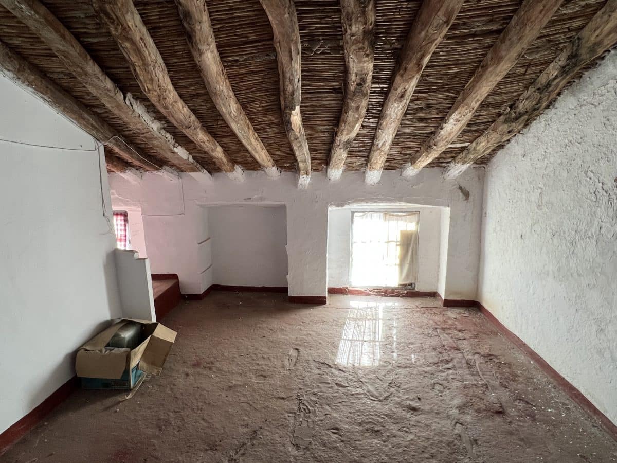 6 soveværelse Byhus til salg i Olvera - € 79.000 (Ref: 7444399)