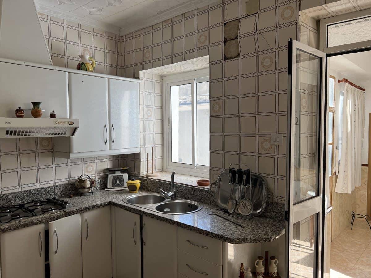 6 soveværelse Byhus til salg i Olvera - € 79.000 (Ref: 7444399)