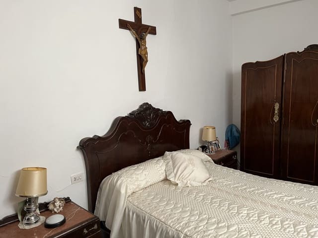 6 slaapkamer Huis te koop in Olvera - € 79.000 (Ref: 7444399)